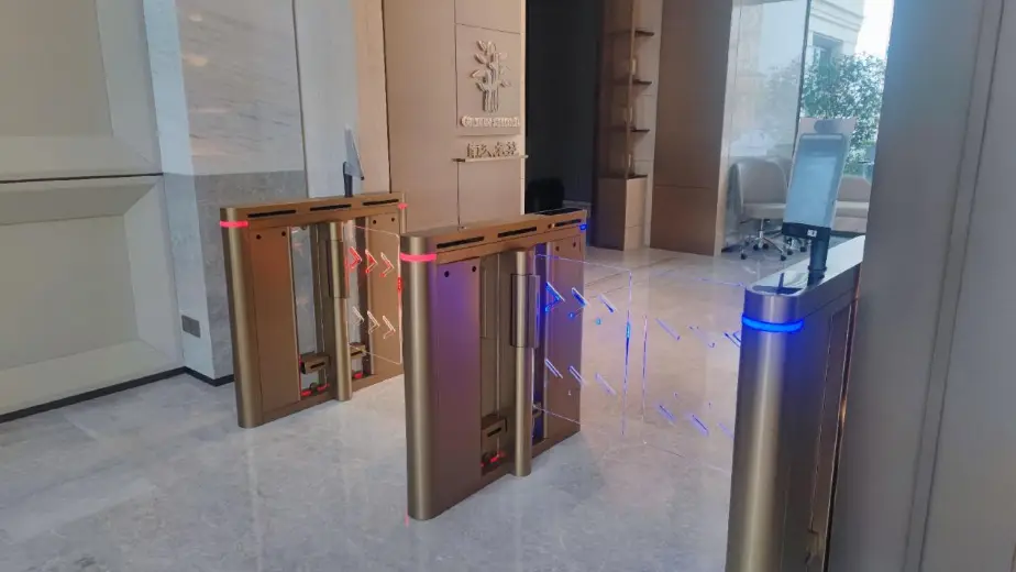 Contrôle d’accès intelligent par reconnaissance faciale