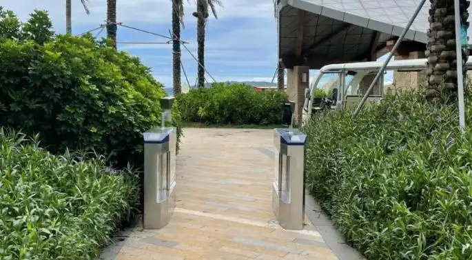 Portail de tourniquet à code QR